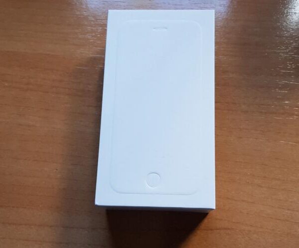 APPLE IPHONE 7 256GB 1 AÑO DE GARANTÍA+ LIBRE+FACTURA+8ACCESORIOS DE REGALO